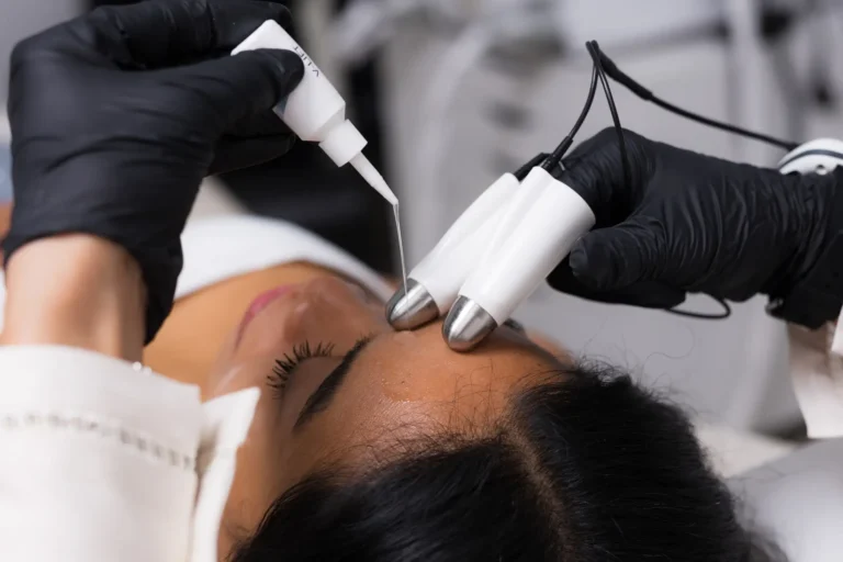 Kosmetik Behandlung Futuracontour bei Aurora Beauty Salon Wien